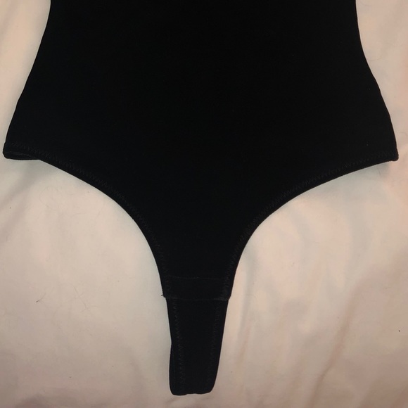 Madewell velvet bodysuit - Picture 2 of 2